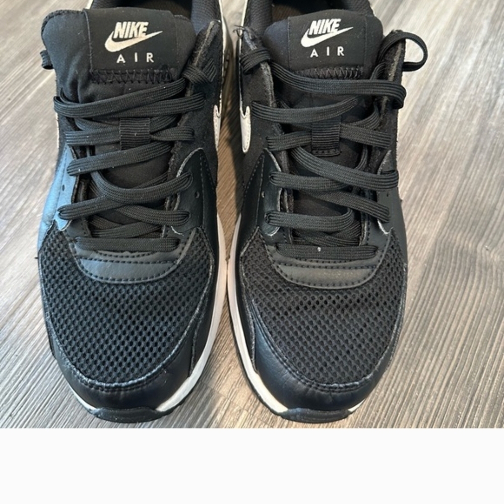 Nike Air Black Mesh & Leather Sneakers